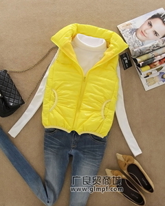 探秘韓版秋季女裝批發(fā)市場(chǎng) 潮流小衫趨勢(shì)、價(jià)格與庫(kù)存信息指南